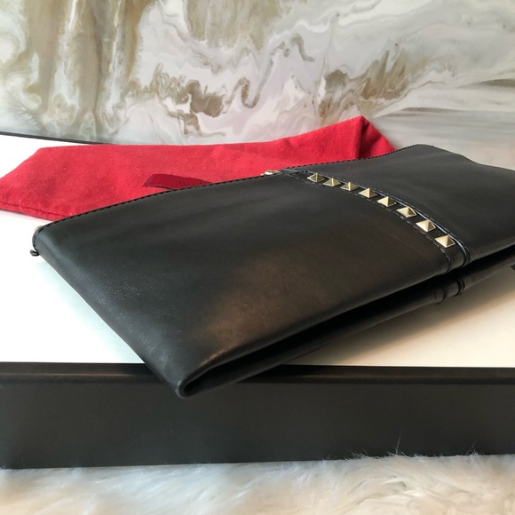 Rare Valentino Garavani Black Rockstud Clutch - Picture 7 of 8